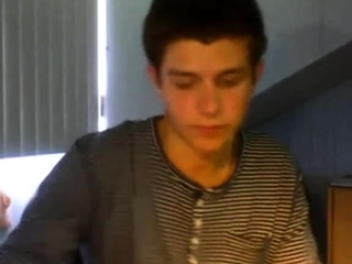 20 yo Dutch dude seduced to strip