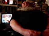 Fearded Daddy bear jerking and cumming