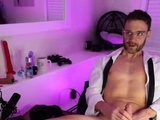 Jerking off gay amateur hunk