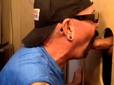Gloryhole DILF mouth jizzed after BJ