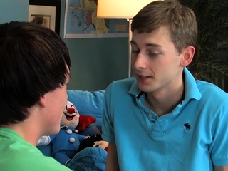 Pretty gay twink takes a large weenie up his asshole