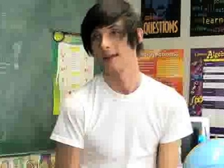 Emo Aidan Chase Gets Sucked By Dayn Murphy On Teachers Table