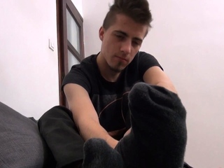 Kinky foot lover masturbating