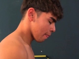 Sportive gaydaddy fucked in locker room