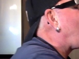 Amateur gaydaddy sucks gloryhole penis