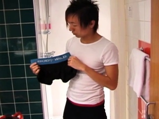 Adorable Gay Ryu Rubs His Dick While On Shower